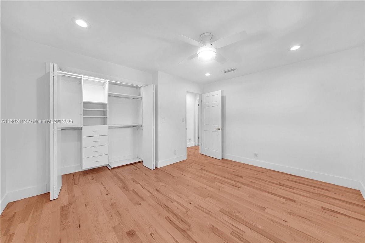 HOLLYWOOD CENTRAL BEACH - Residential Lease