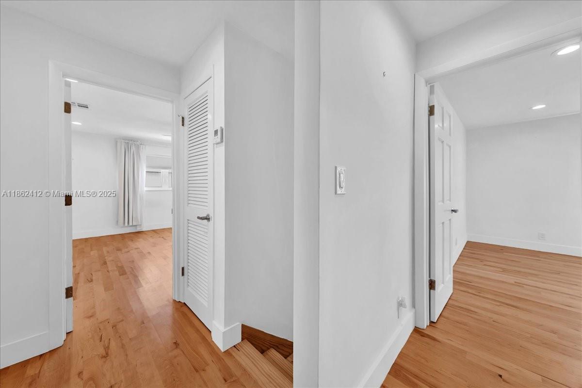 HOLLYWOOD CENTRAL BEACH - Residential Lease