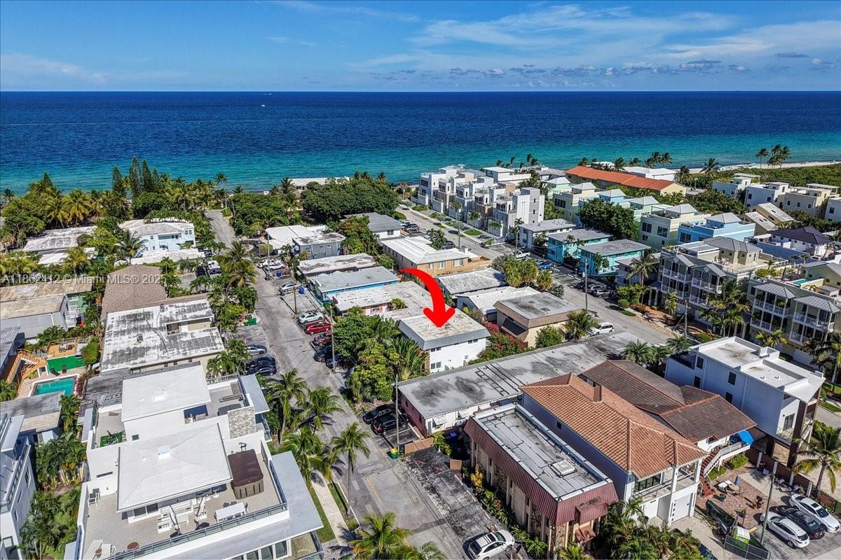 HOLLYWOOD CENTRAL BEACH - Residential Lease