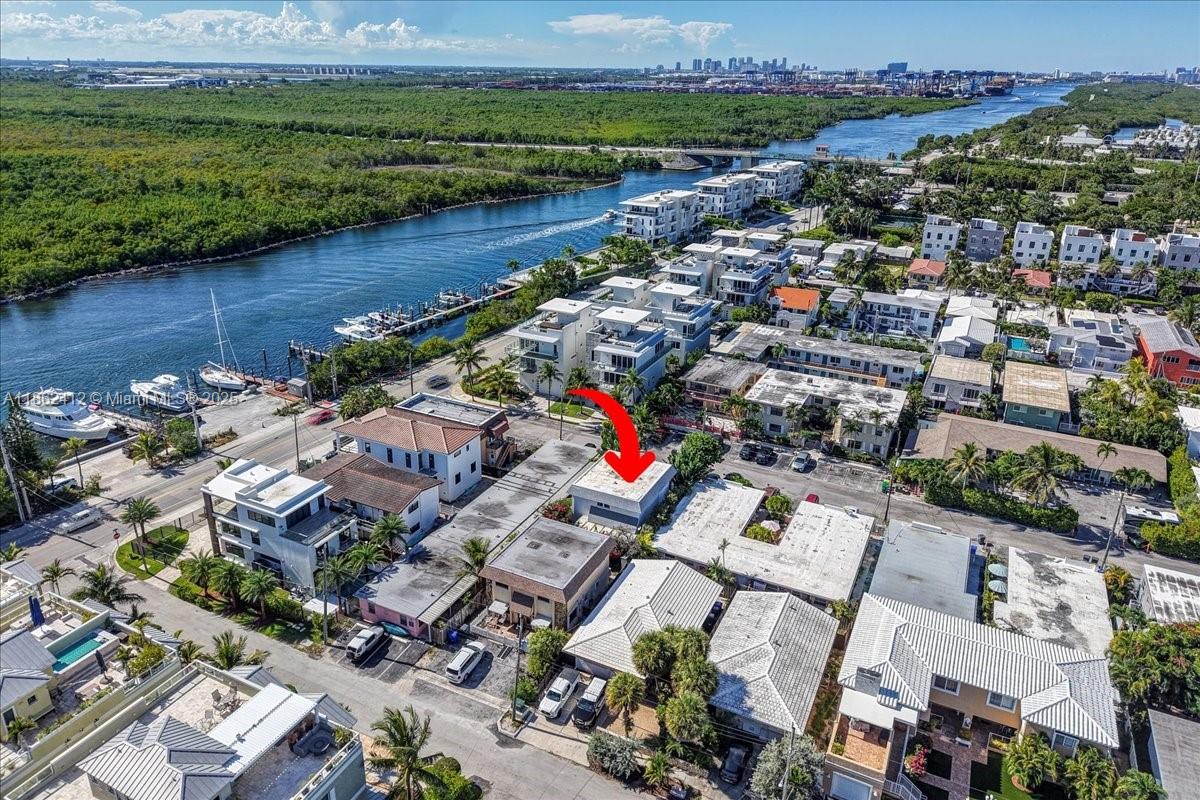 HOLLYWOOD CENTRAL BEACH - Residential Lease