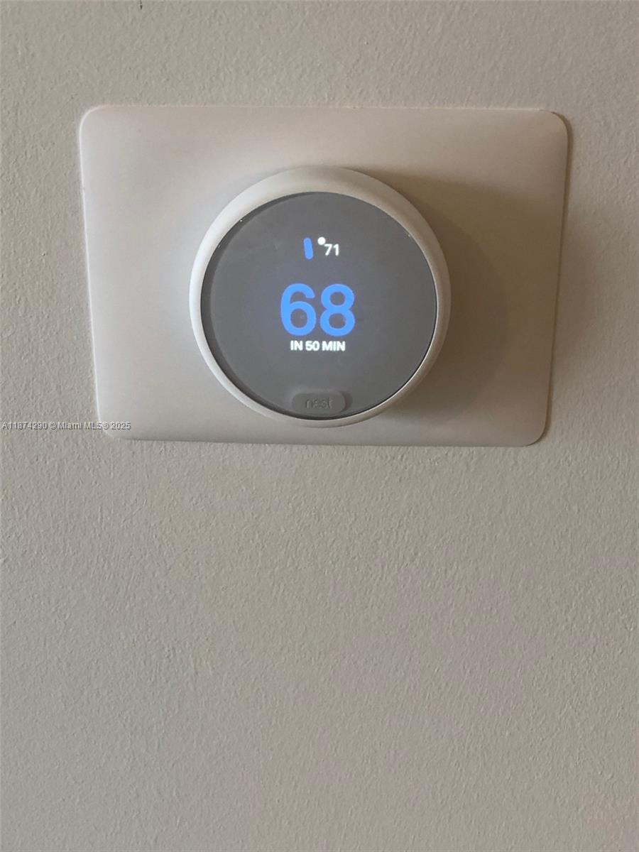 801 SMA RESIDENCES CONDO - Residential