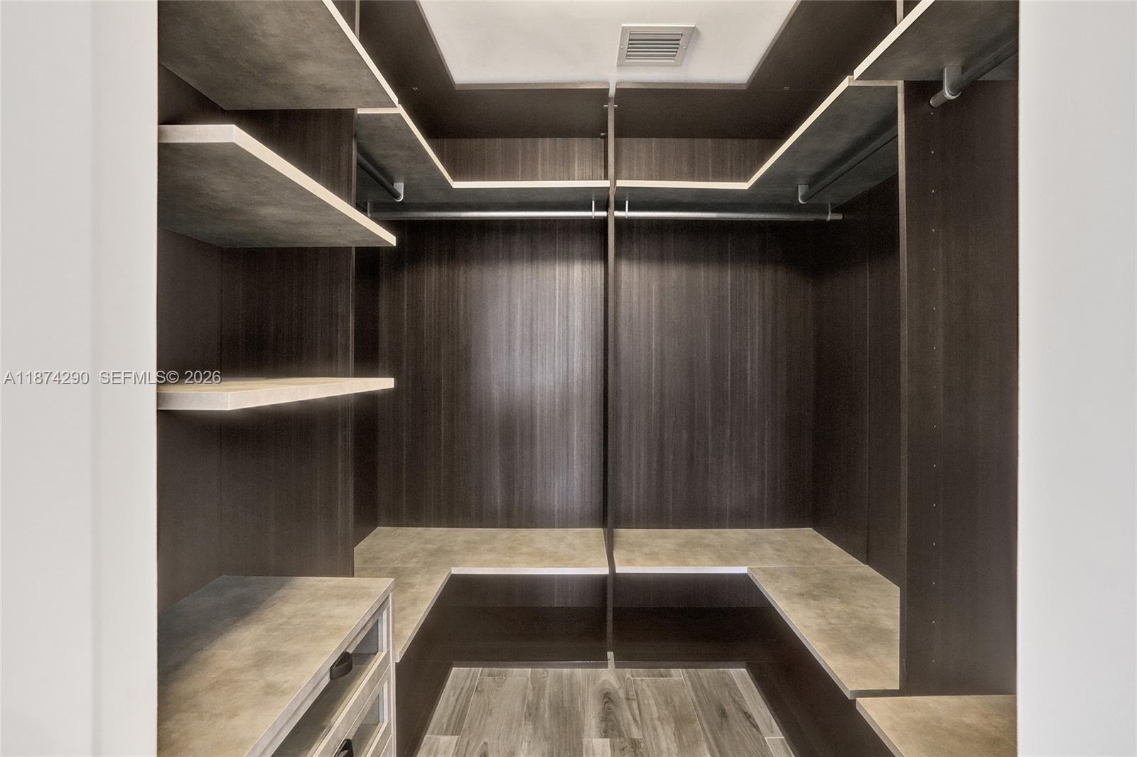 801 SMA RESIDENCES CONDO - Residential