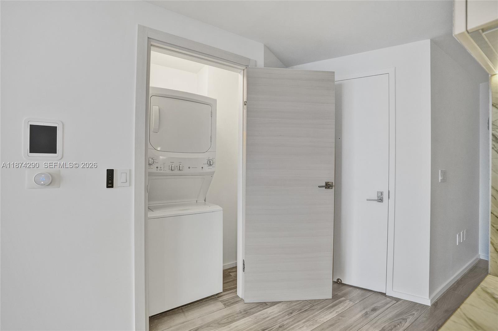 801 SMA RESIDENCES CONDO - Residential