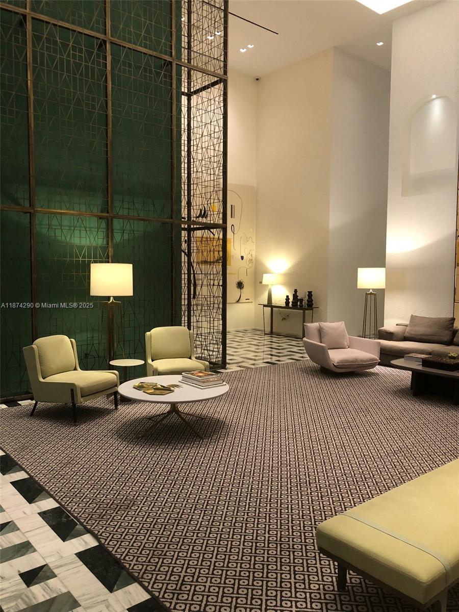 801 SMA RESIDENCES CONDO - Residential