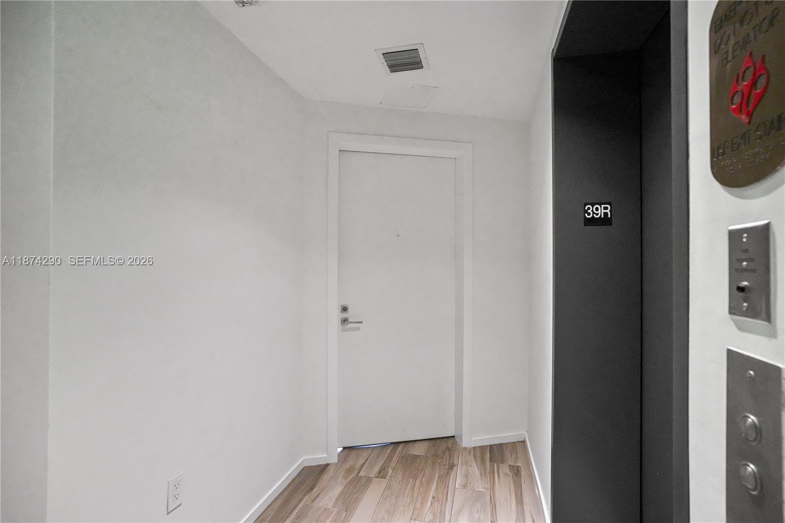 801 SMA RESIDENCES CONDO - Residential