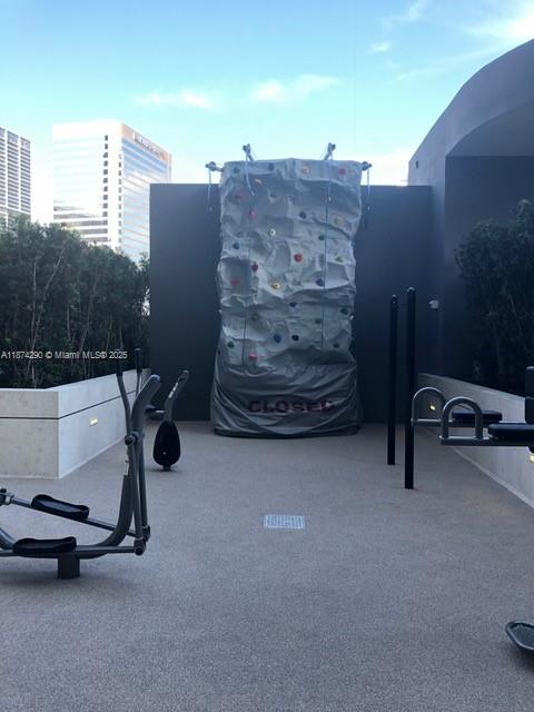 801 SMA RESIDENCES CONDO - Residential