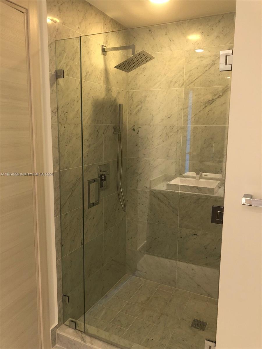 801 SMA RESIDENCES CONDO - Residential