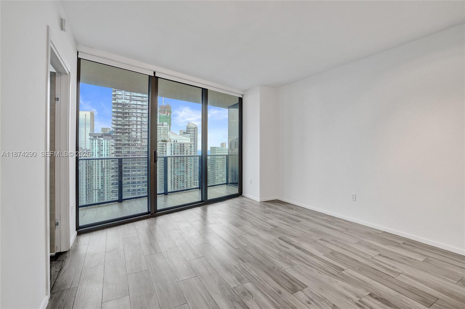 801 SMA RESIDENCES CONDO - Residential