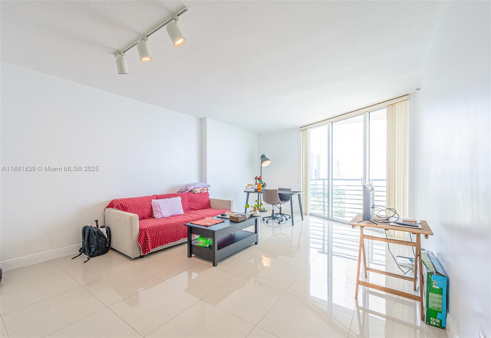 ONE MIAMI EAST CONDO - Residential Lease