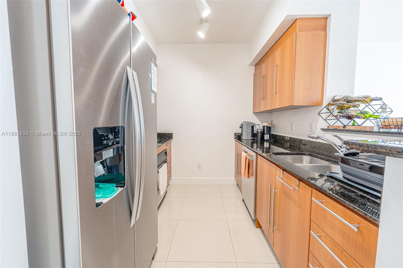 ONE MIAMI EAST CONDO - Residential Lease