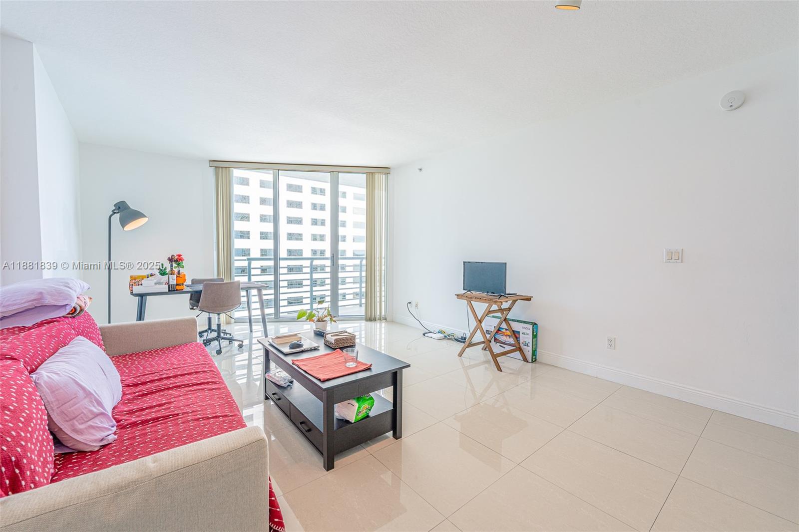 ONE MIAMI EAST CONDO - Residential Lease