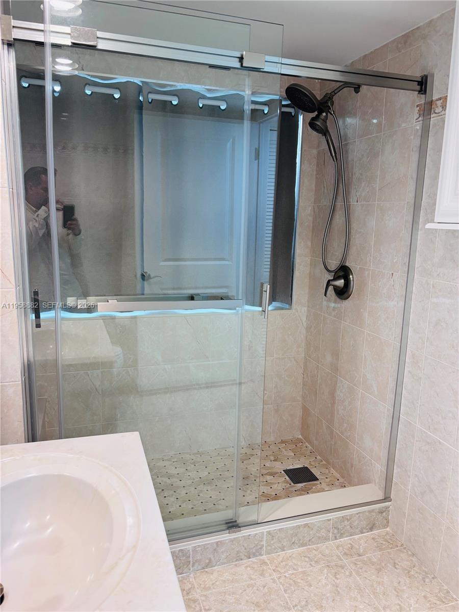 PARC COURT CONDO - Residential