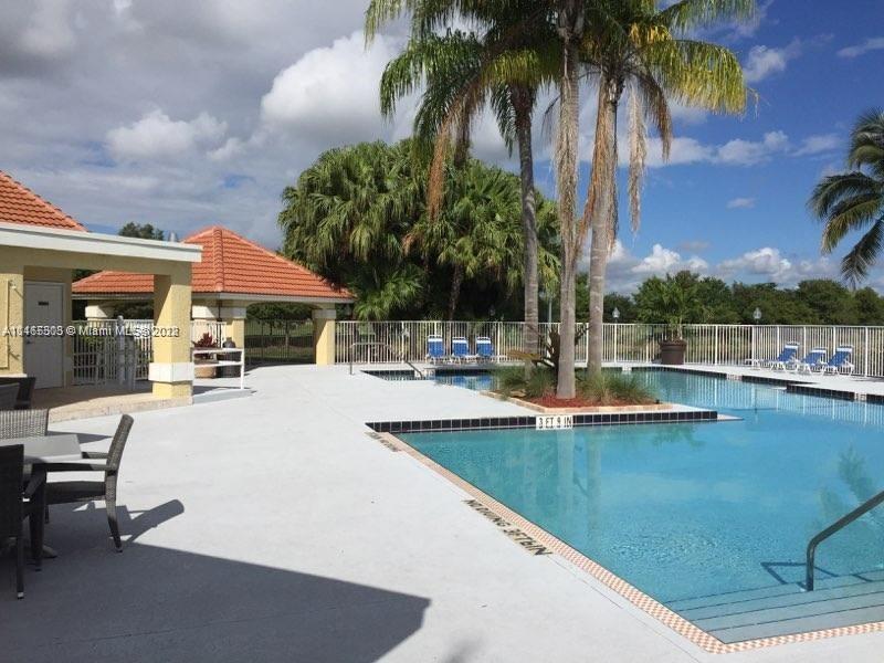 ISLES AT LAGO MAR CONDO - Residential Lease