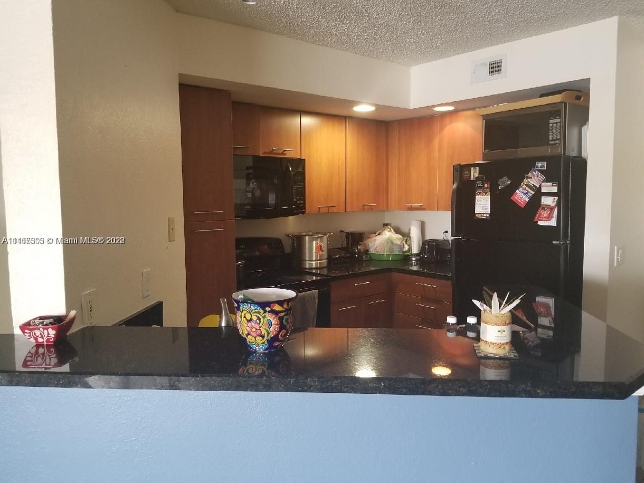 ISLES AT LAGO MAR CONDO - Residential Lease