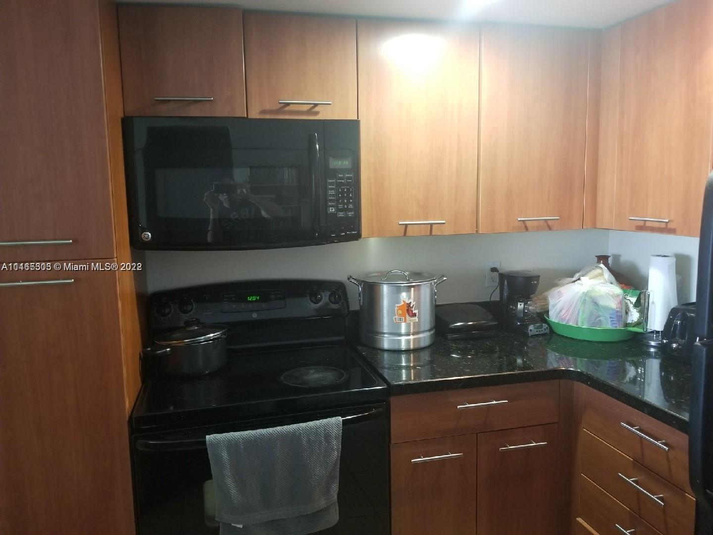 ISLES AT LAGO MAR CONDO - Residential Lease