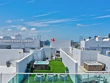 400 SUNNY ISLES CONDO WES - Residential Lease