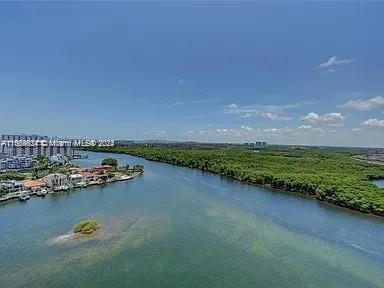 400 SUNNY ISLES CONDO WES - Residential Lease