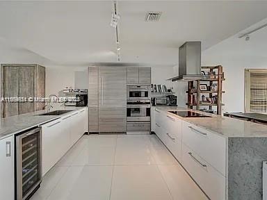 400 SUNNY ISLES CONDO WES - Residential Lease