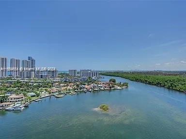 400 SUNNY ISLES CONDO WES - Residential Lease