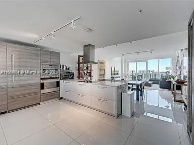 400 SUNNY ISLES CONDO WES - Residential Lease