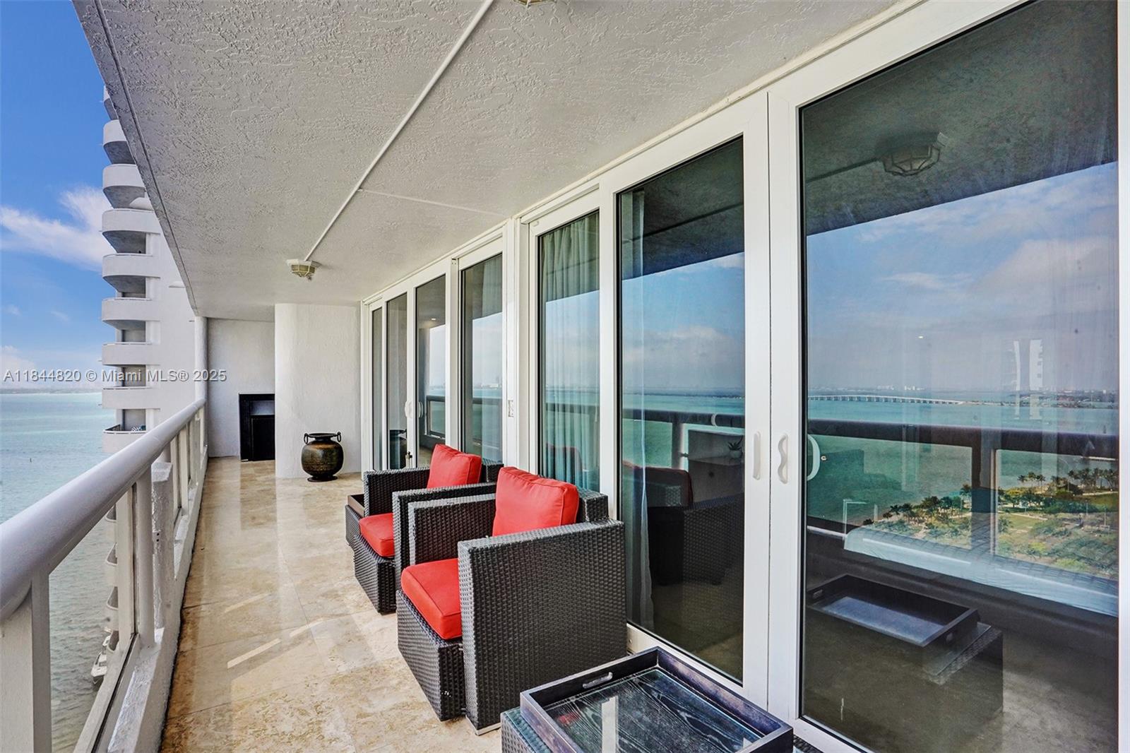 1717 N Bayshore Dr A-2547