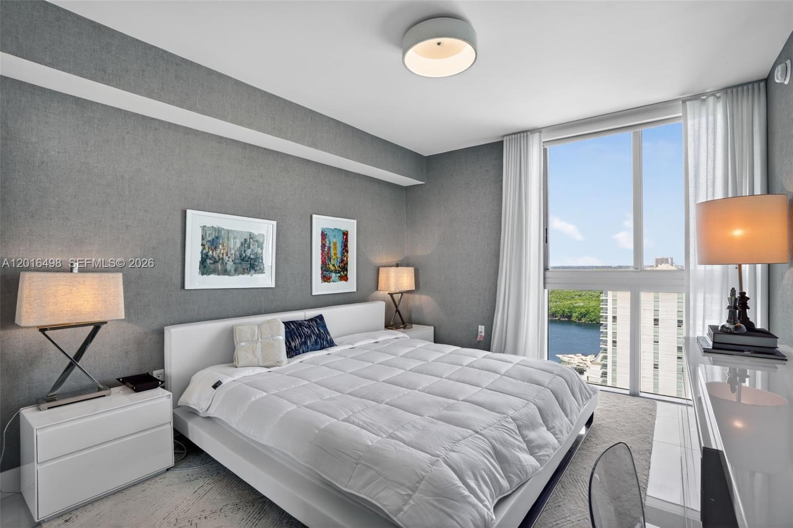 PARQUE TOWERS CONDO - Residential