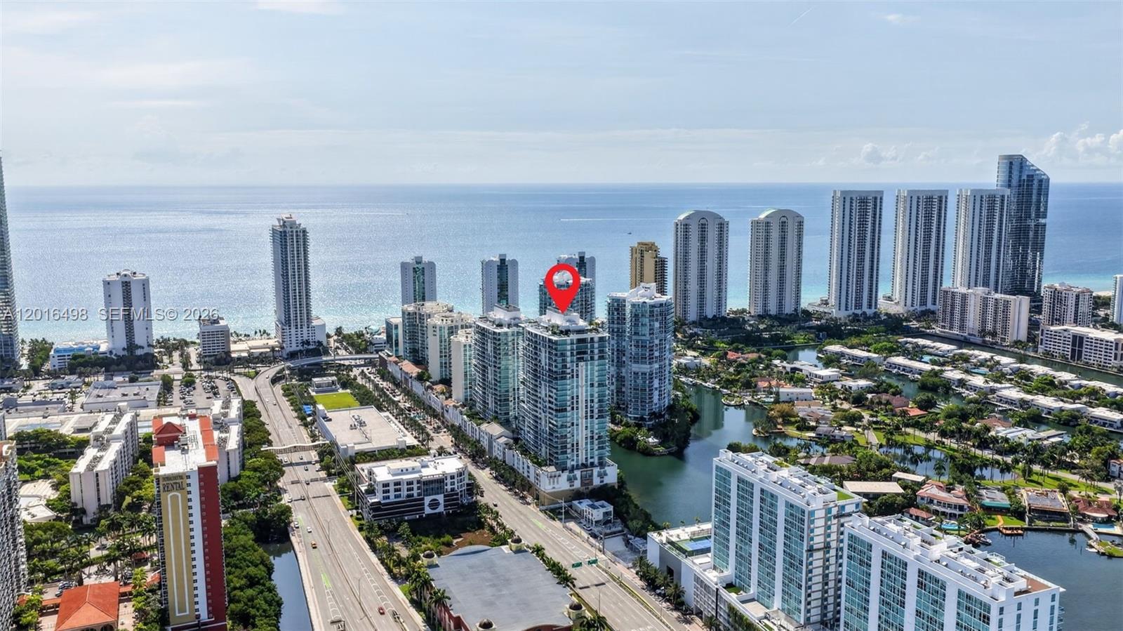 PARQUE TOWERS CONDO - Residential