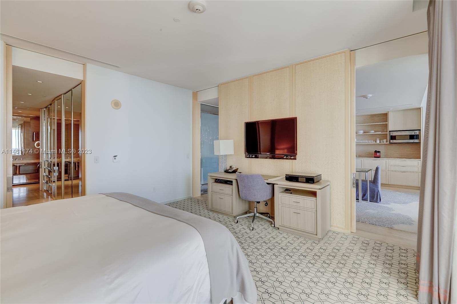 BAL HARBOUR CENTER CONDO - Residential