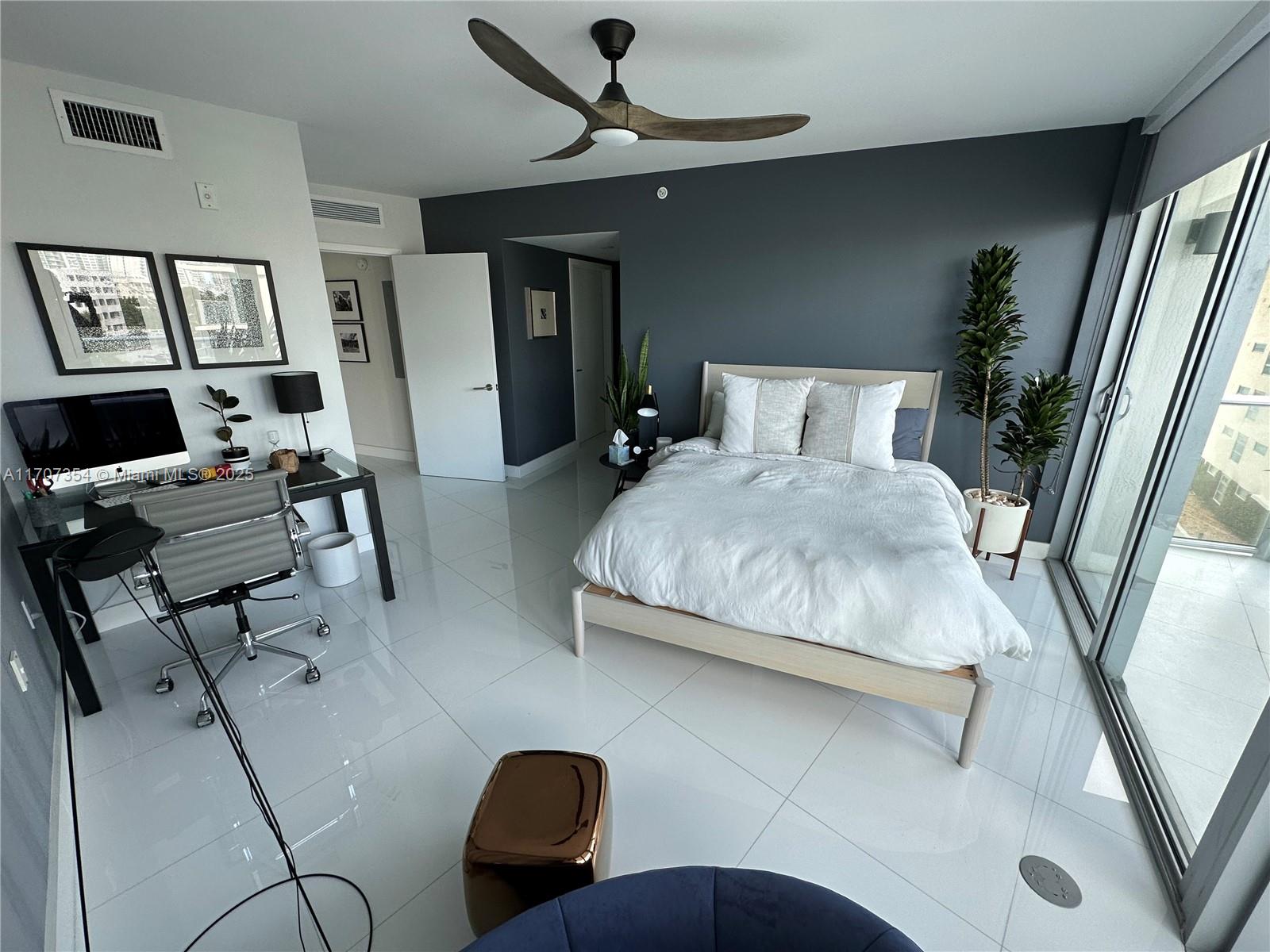 AMD PL OF 2ND OCEAN FRONT - Residential Lease