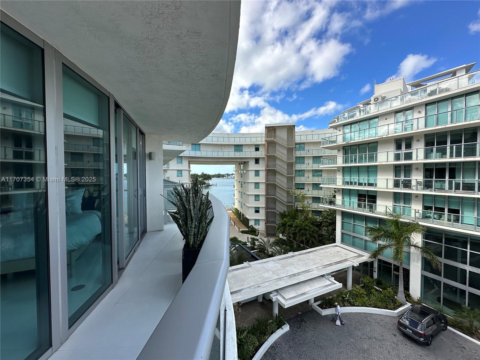 AMD PL OF 2ND OCEAN FRONT - Residential Lease