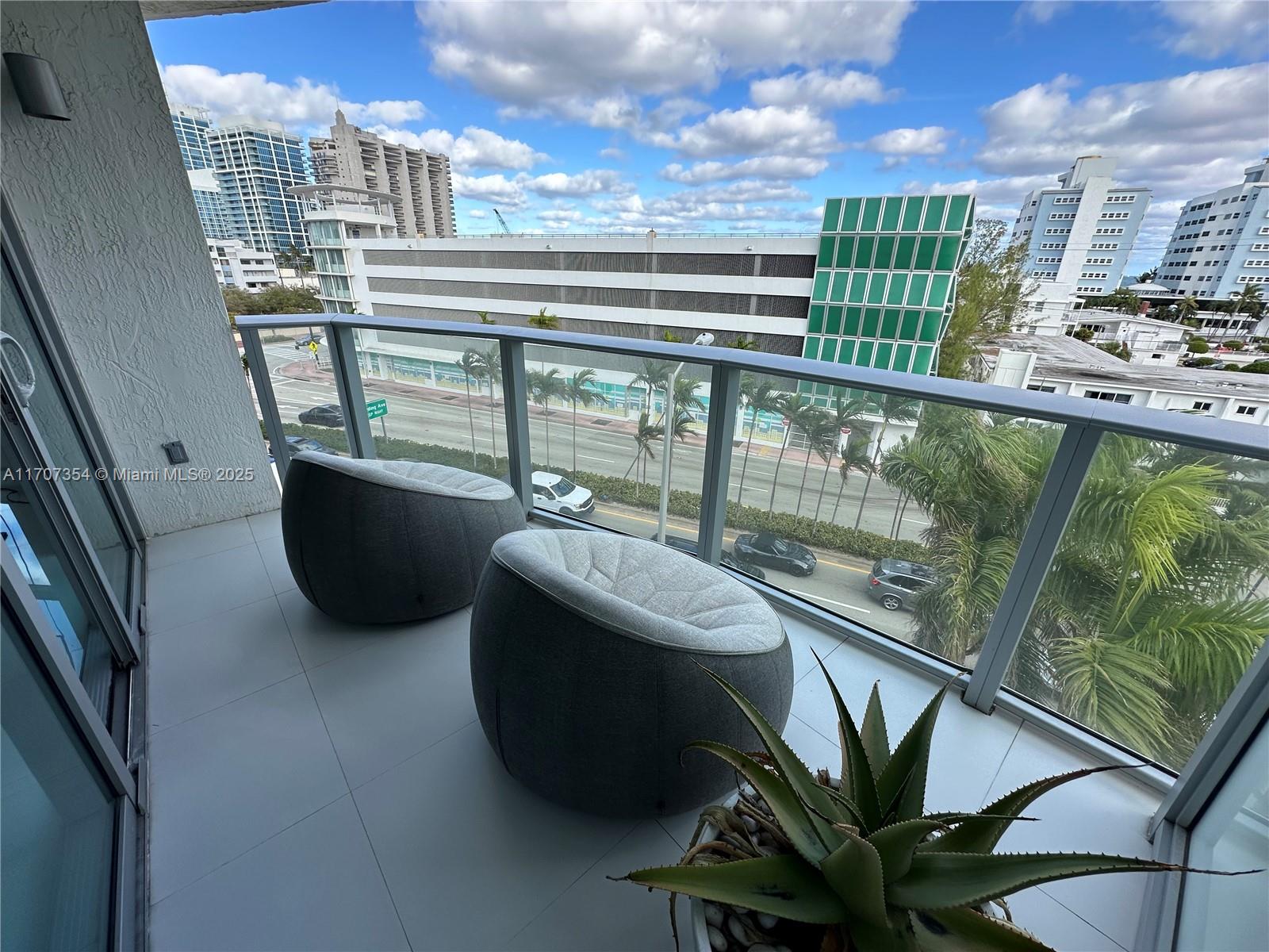 AMD PL OF 2ND OCEAN FRONT - Residential Lease