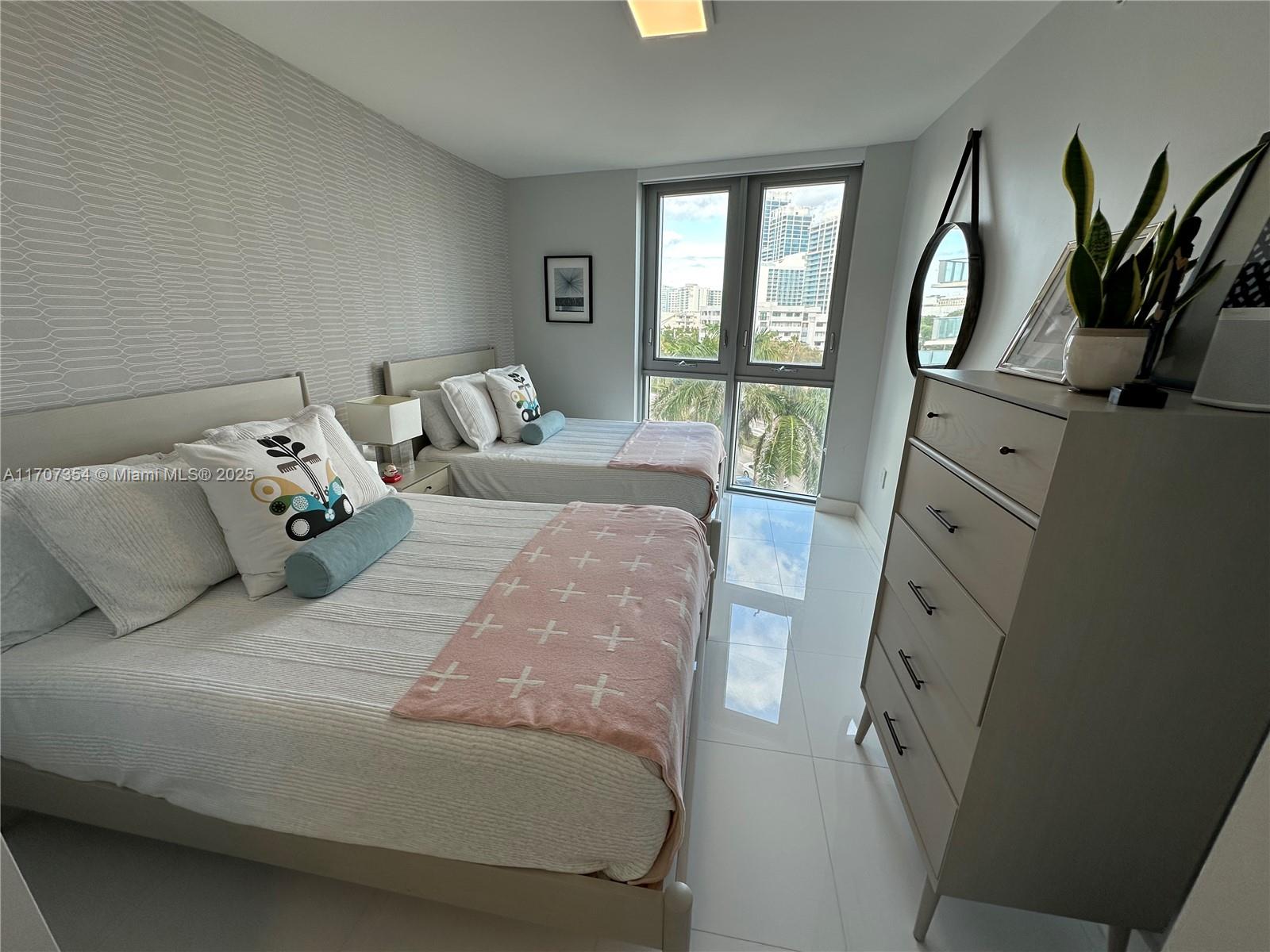 AMD PL OF 2ND OCEAN FRONT - Residential Lease