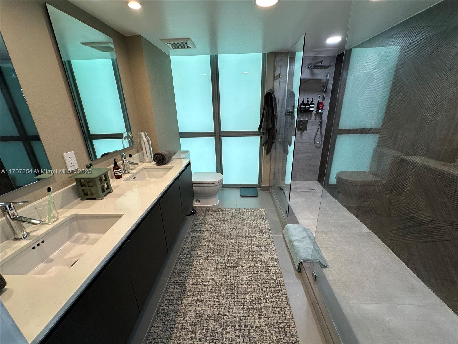 AMD PL OF 2ND OCEAN FRONT - Residential Lease