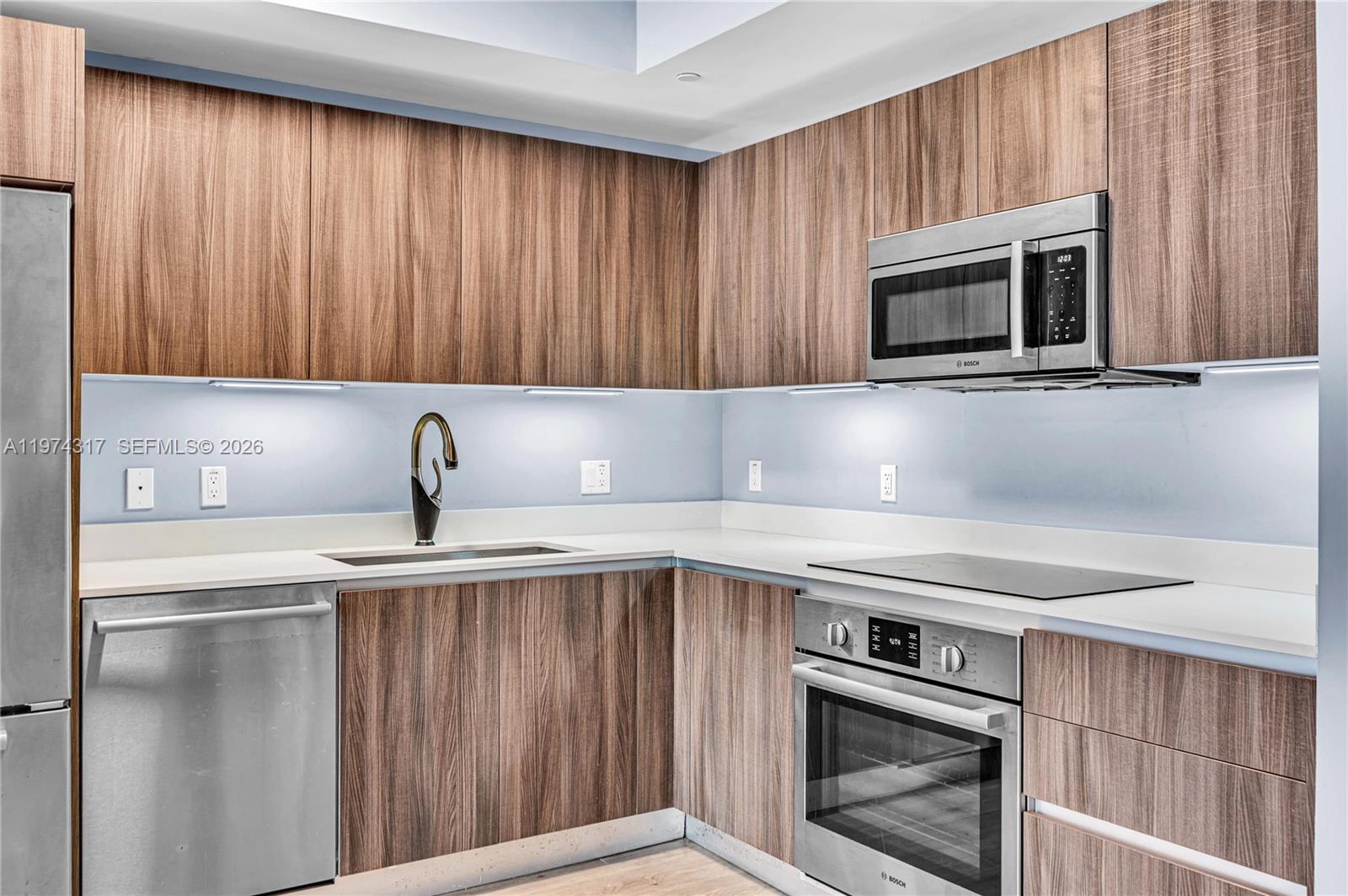 ARIA ON THE BAY CONDO - Residential Lease