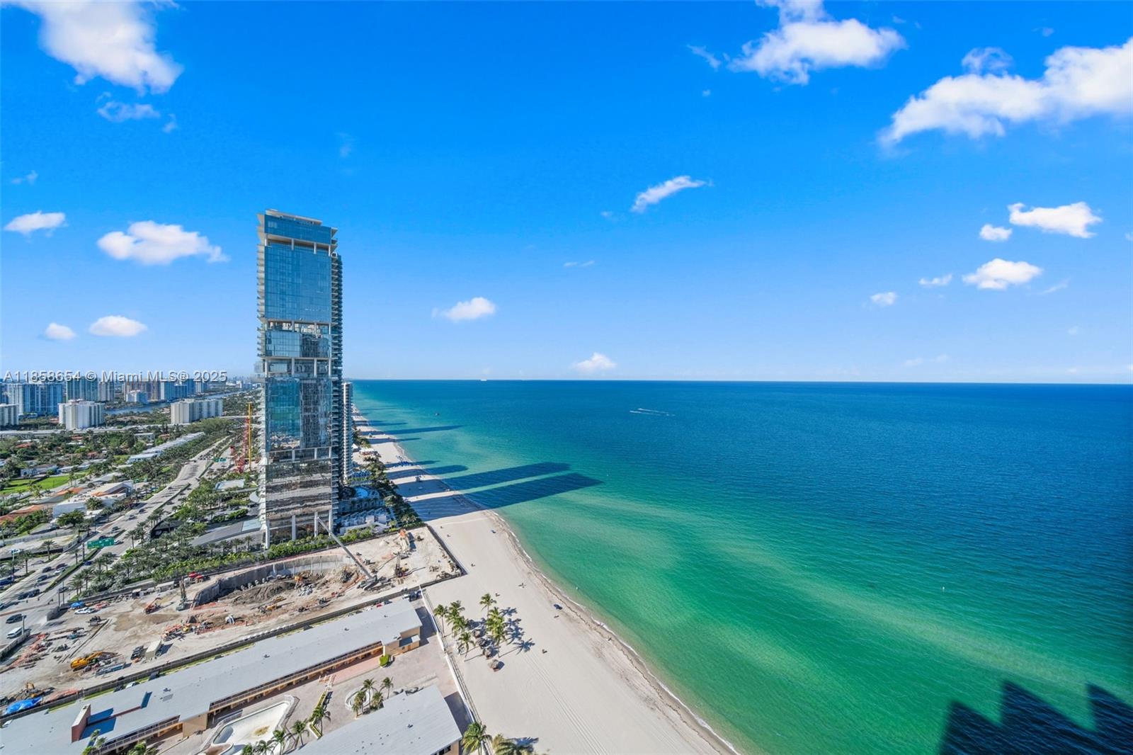 TRUMP ROYALE CONDO - Residential Lease