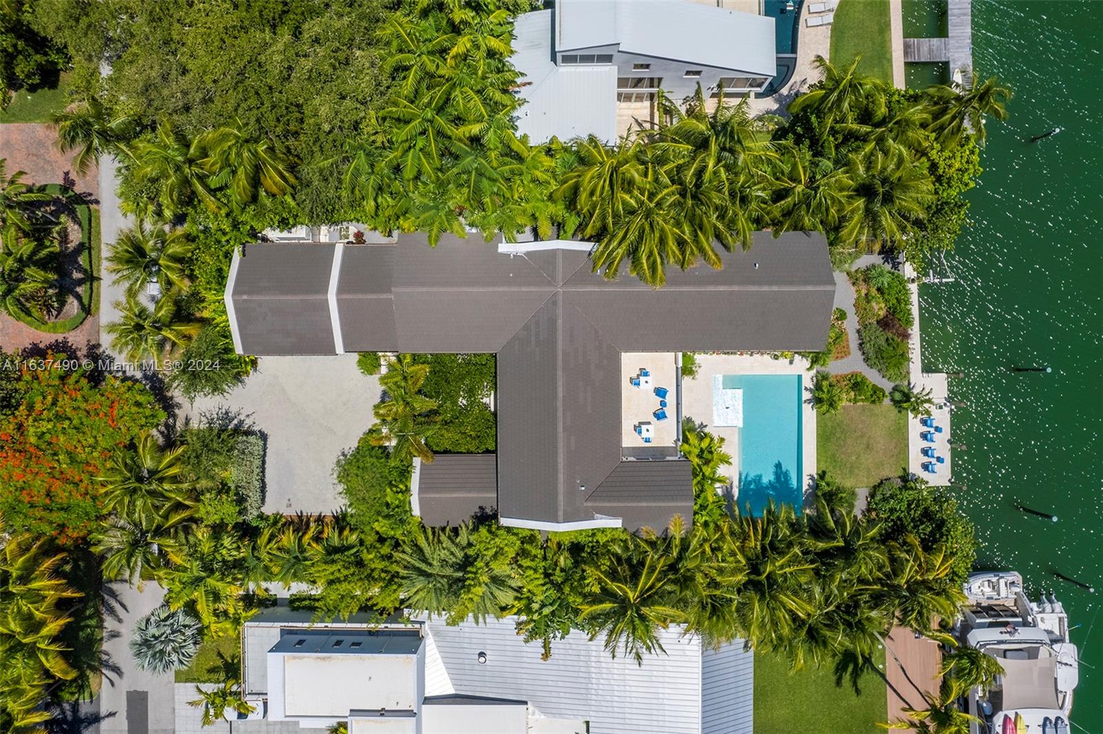 CAPE FLORIDA SUB SEC 3 - Residential