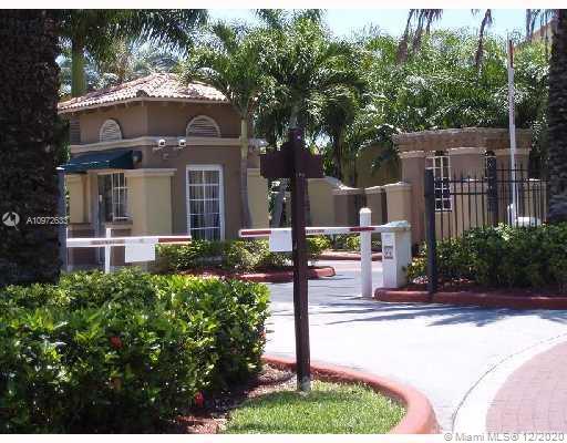 Cozy condo in the Green at Doral remodeled new modern ceramic floors new kitchen with granite counter top in eat-in kitchen with new appliances, first level floor nice gated community, 24hr guarded house of the main entrance. please call listing agent for appointment.