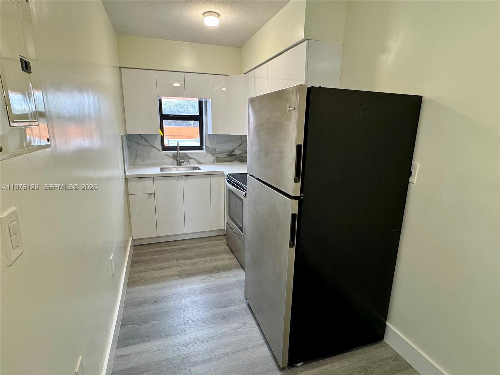 RIVERVIEW - Residential Lease