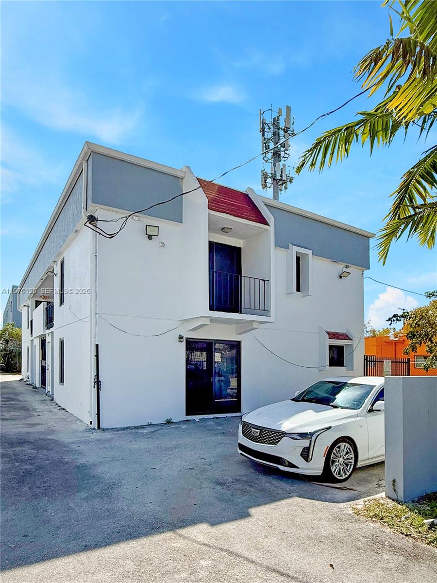 RIVERVIEW - Residential Lease