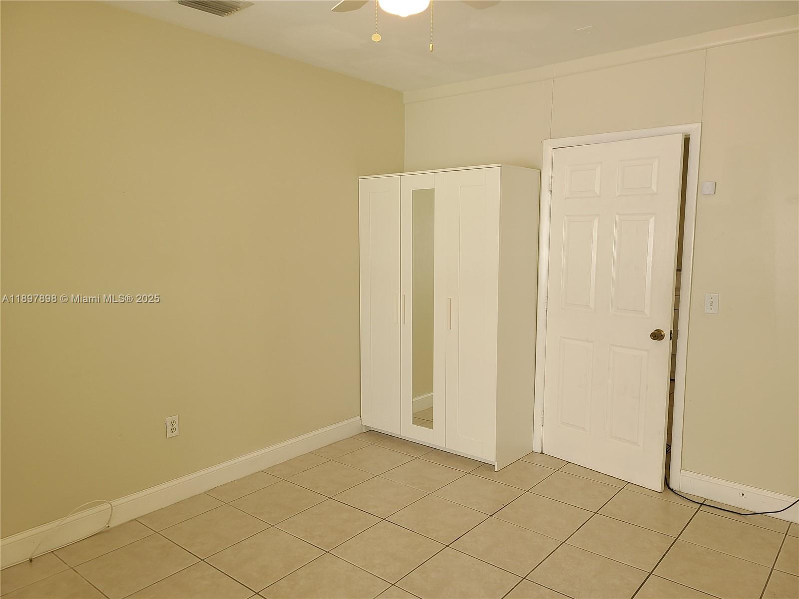 FLEETWOOD MANOR SECOND AD - Residential Lease