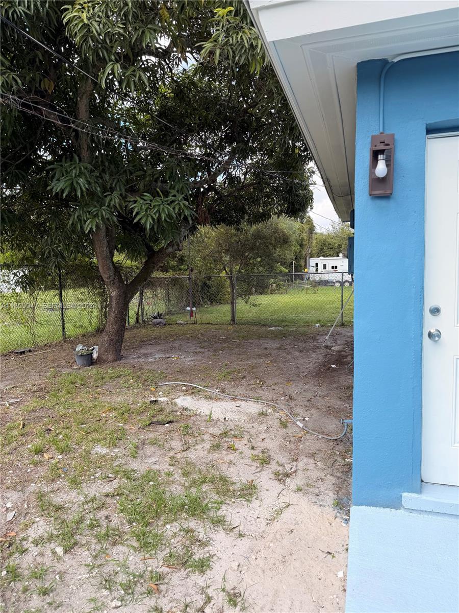 LINCOLN PARK THIRD ADD - Residential