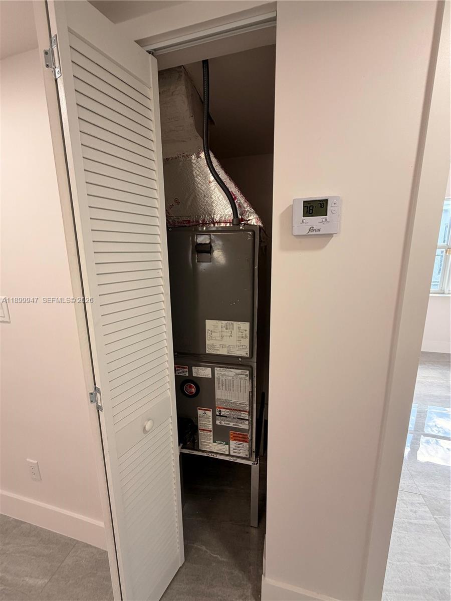 LINCOLN PARK THIRD ADD - Residential