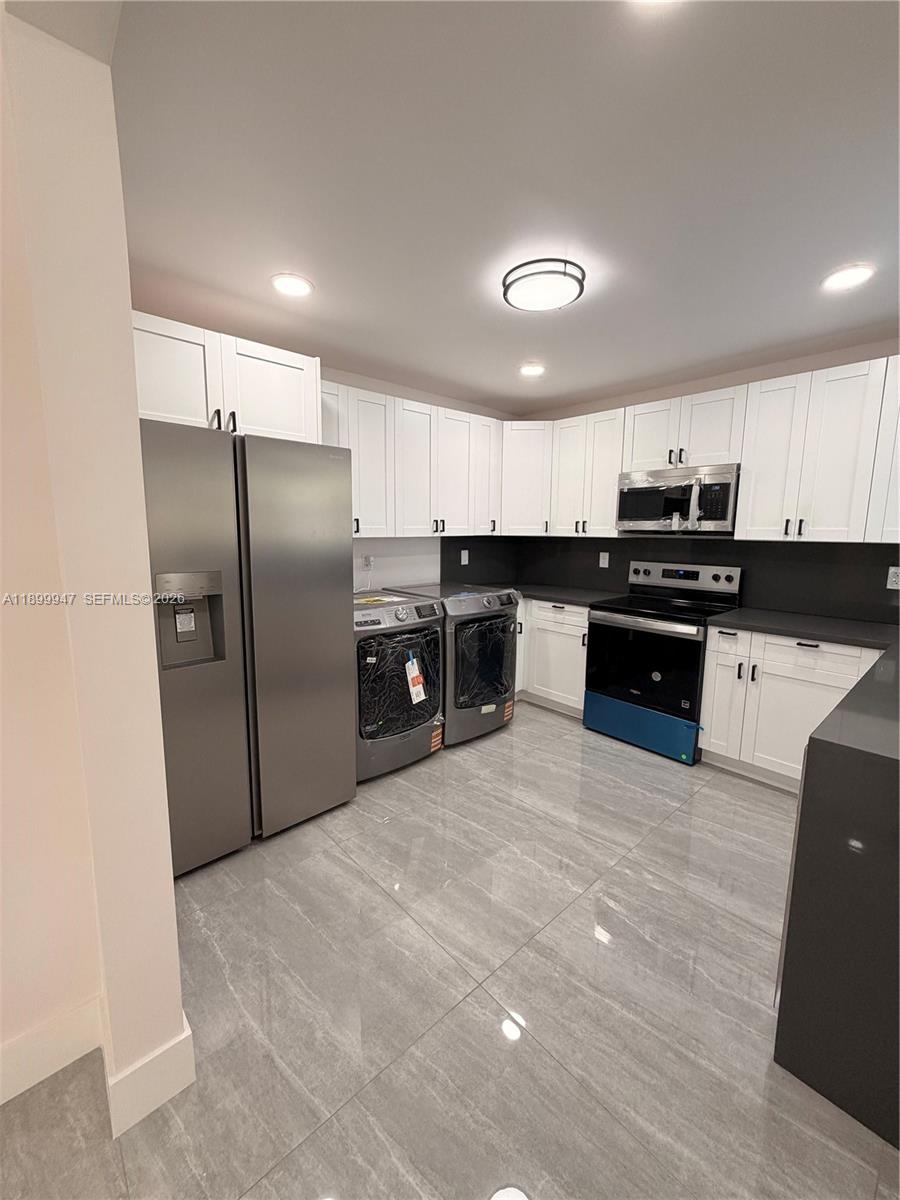 LINCOLN PARK THIRD ADD - Residential