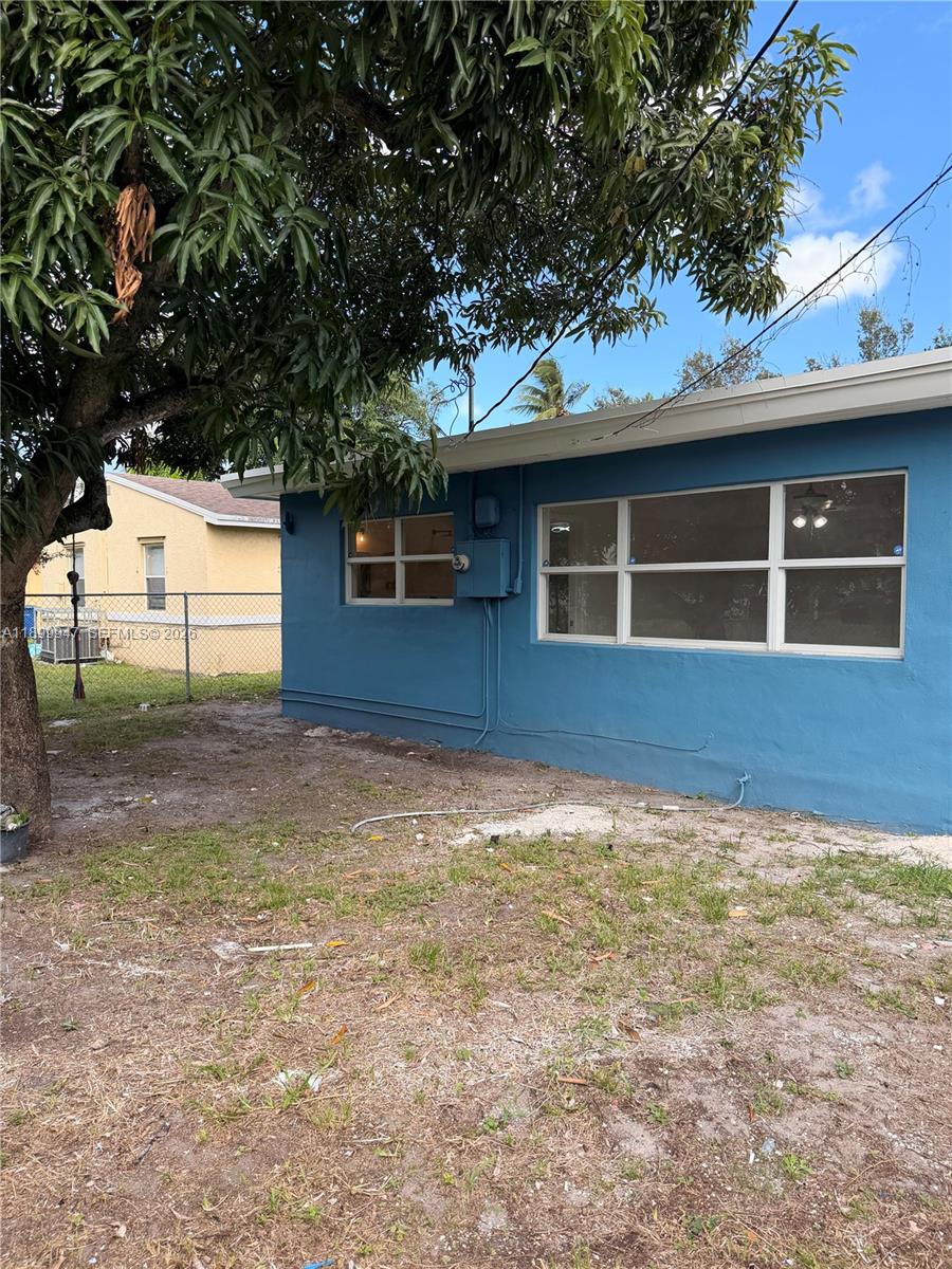 LINCOLN PARK THIRD ADD - Residential