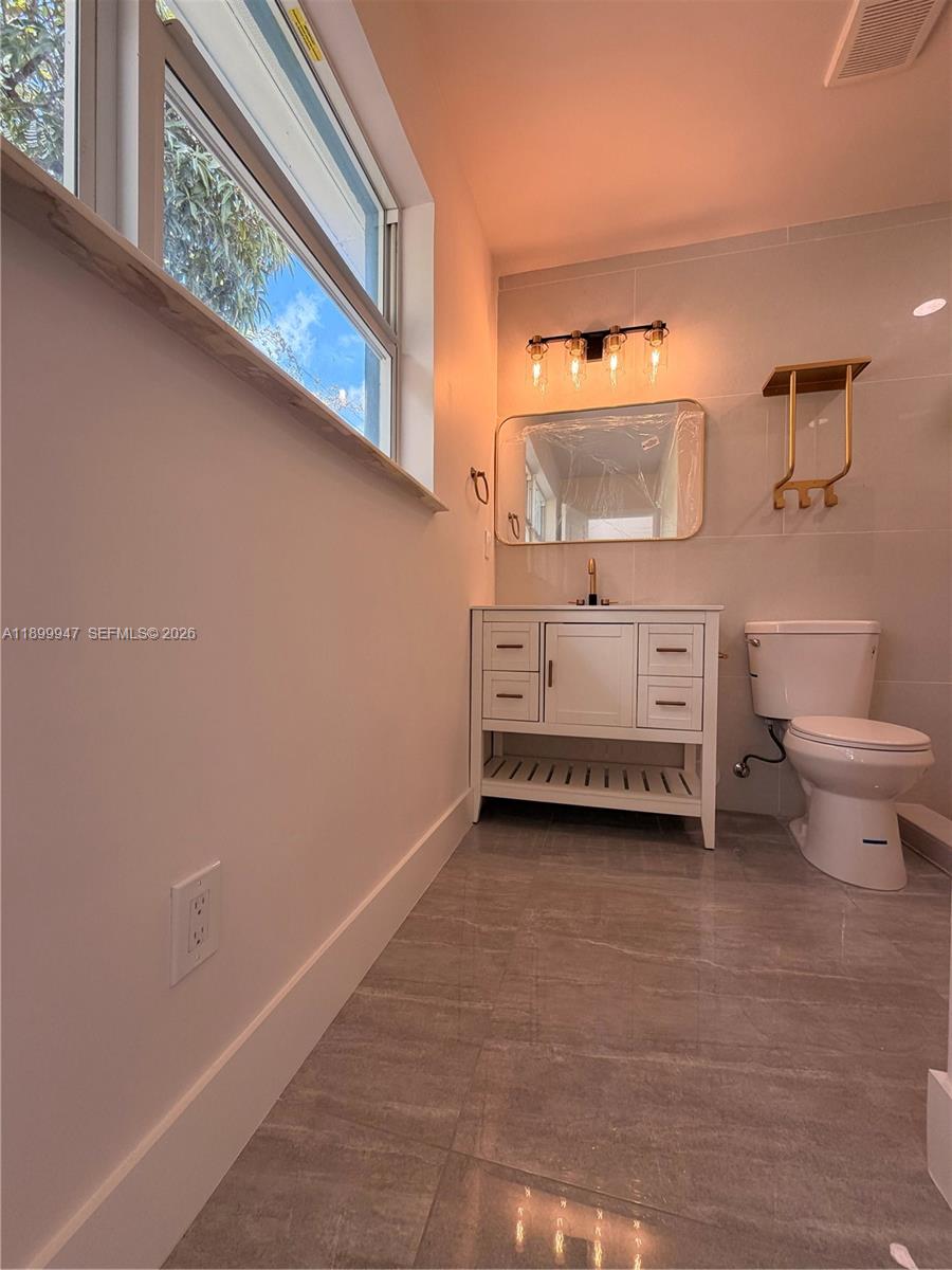 LINCOLN PARK THIRD ADD - Residential