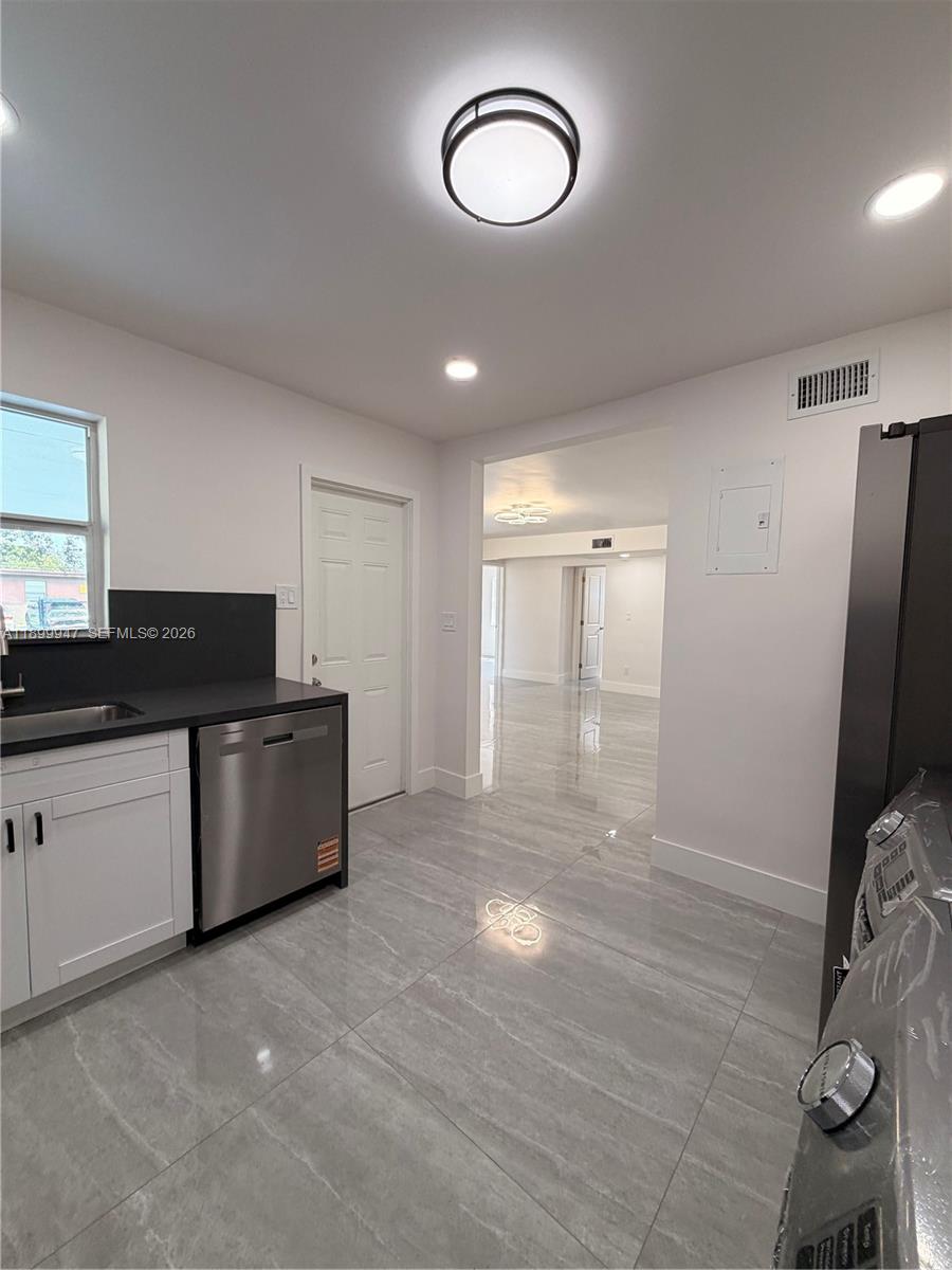 LINCOLN PARK THIRD ADD - Residential