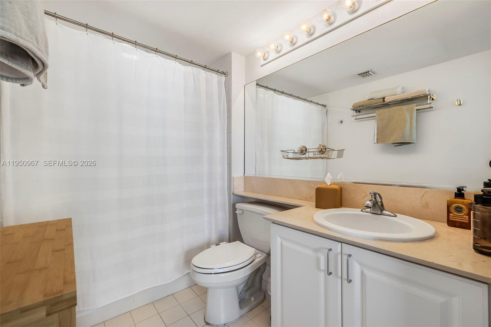 YACHT CLUB AT PORTOFINO C - Residential