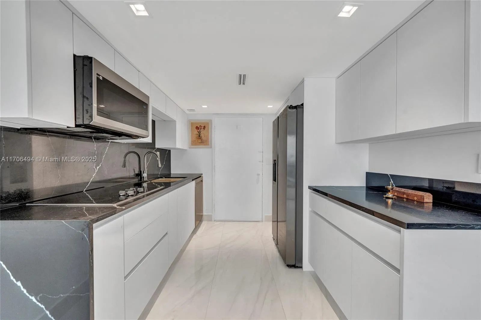 Miami Beach, Florida 33139, United States, ,1 BathroomBathrooms,Residential,Active,27664