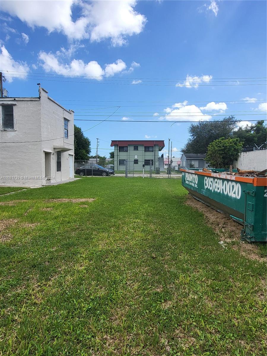 TOWN OF HOMESTEAD PROPER - Residential