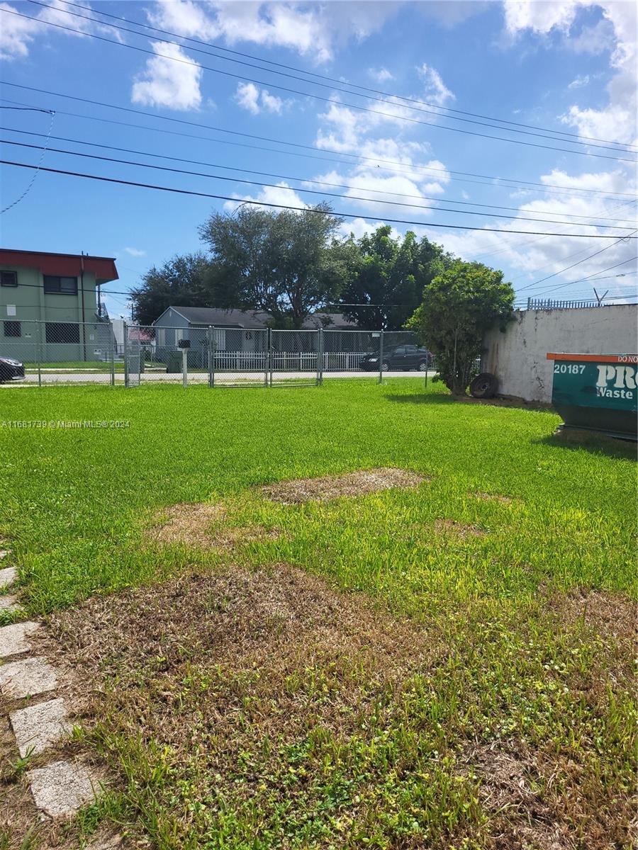 TOWN OF HOMESTEAD PROPER - Residential